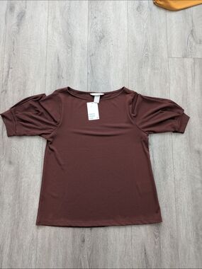 H&M Women's Puff Short Sleeve Tee in Burgundy